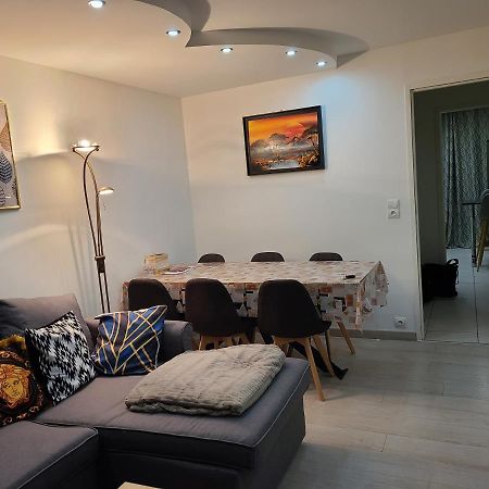 Appartement Meuble Aux Portes De Geneve Анмас Екстериор снимка