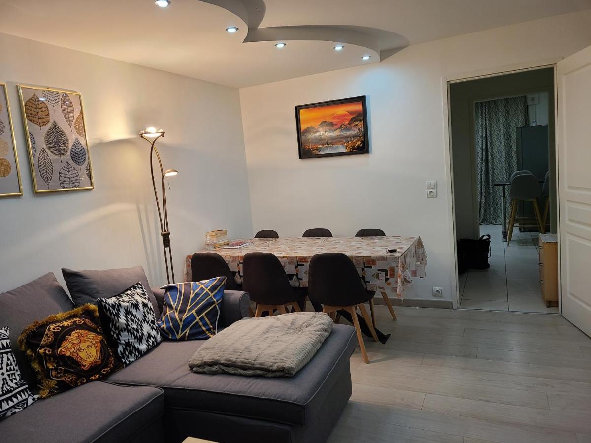 Appartement Meuble Aux Portes De Geneve Анмас Екстериор снимка
